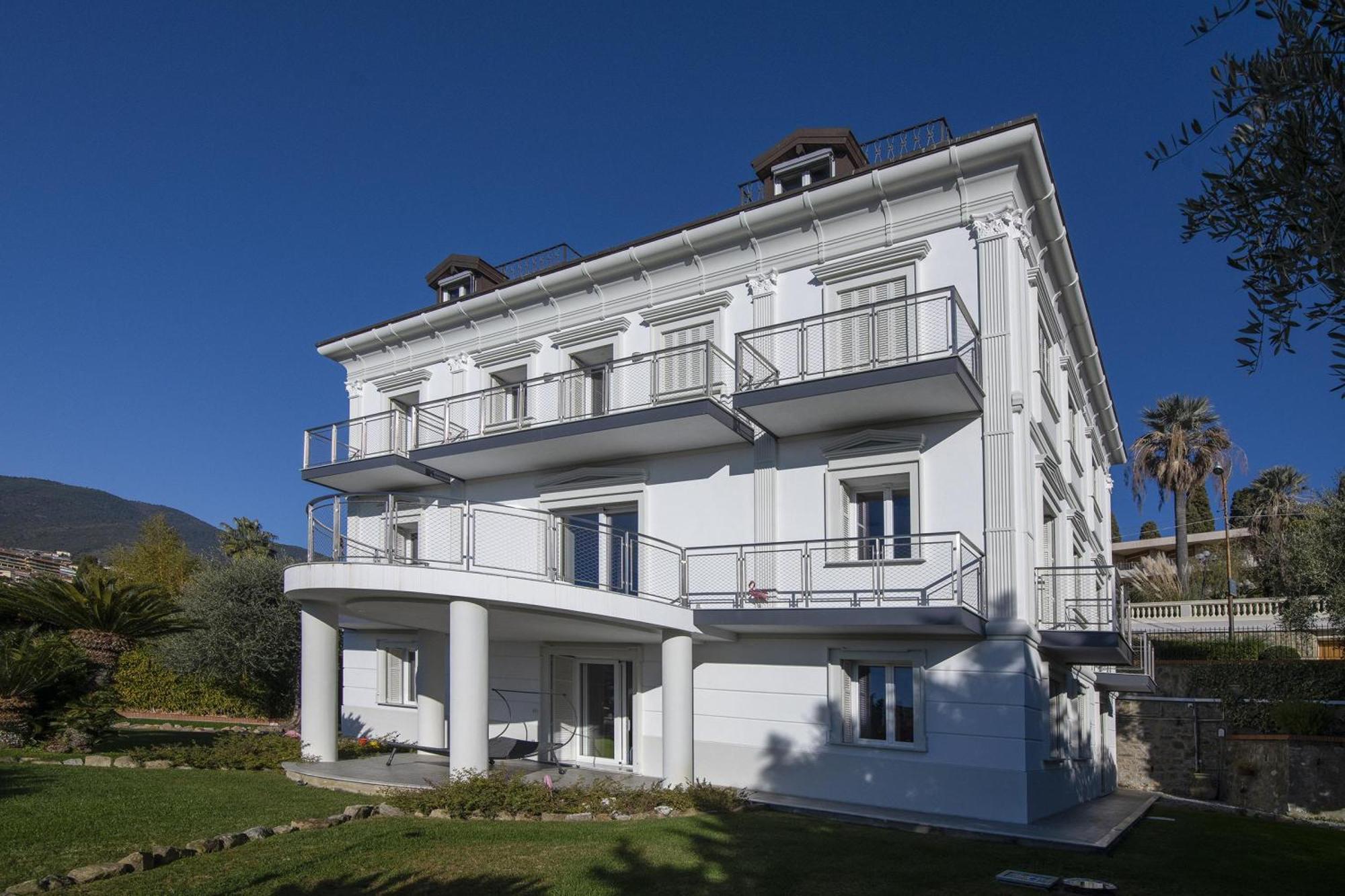La Lincolnia - With Garden And Seaview - Happy Rentals Σαν Ρέμο Εξωτερικό φωτογραφία